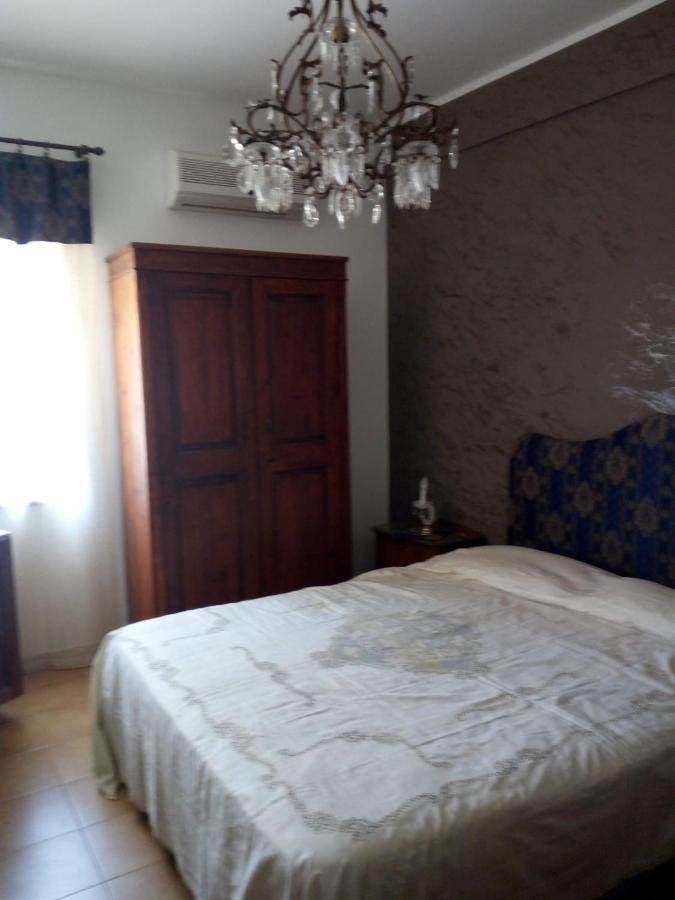 B B Casa Vacanze Il Pino Di Pino Lascari Exterior foto